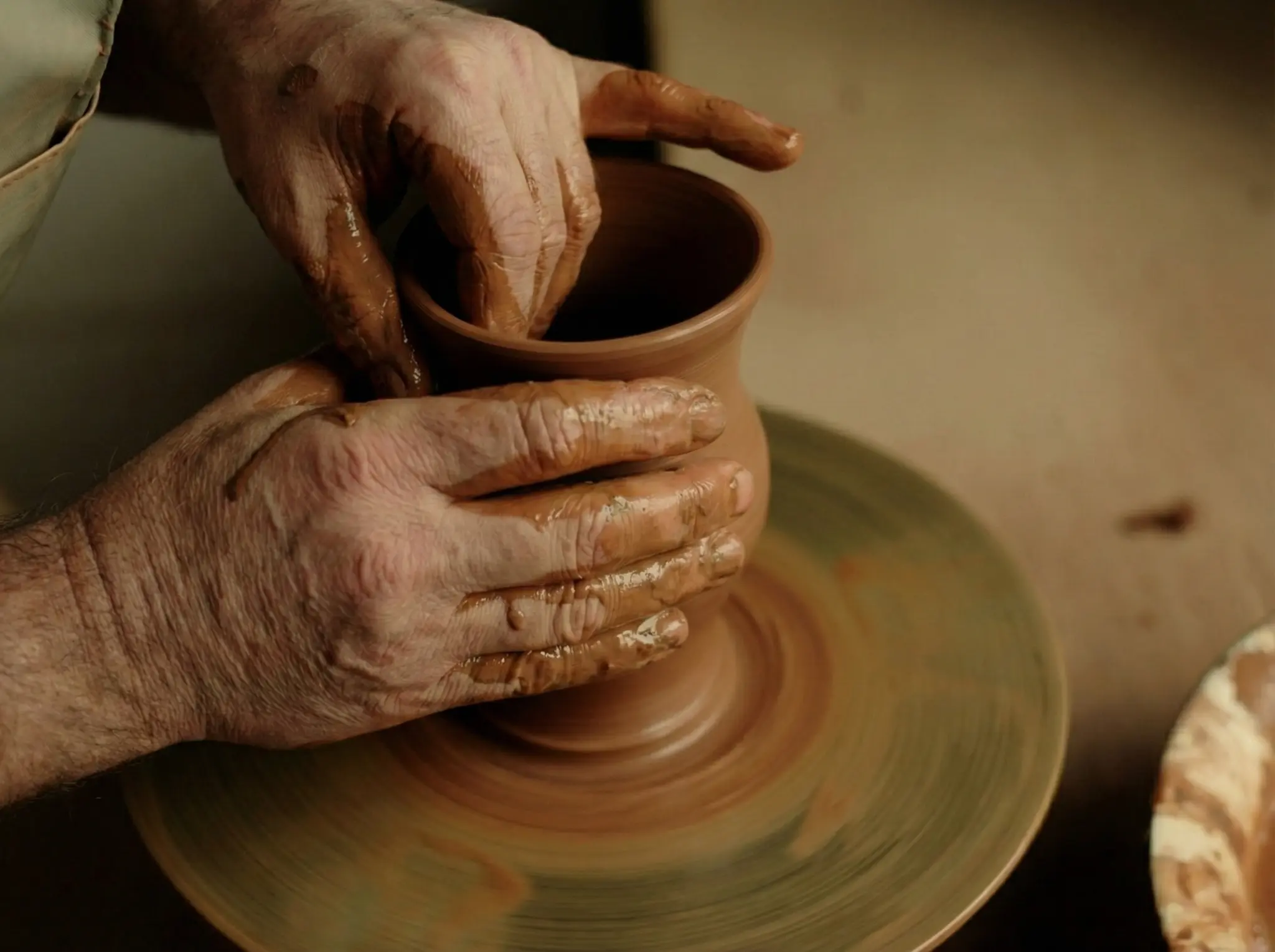 Vaso nas mãos do oleiro - Jeremias 18:6